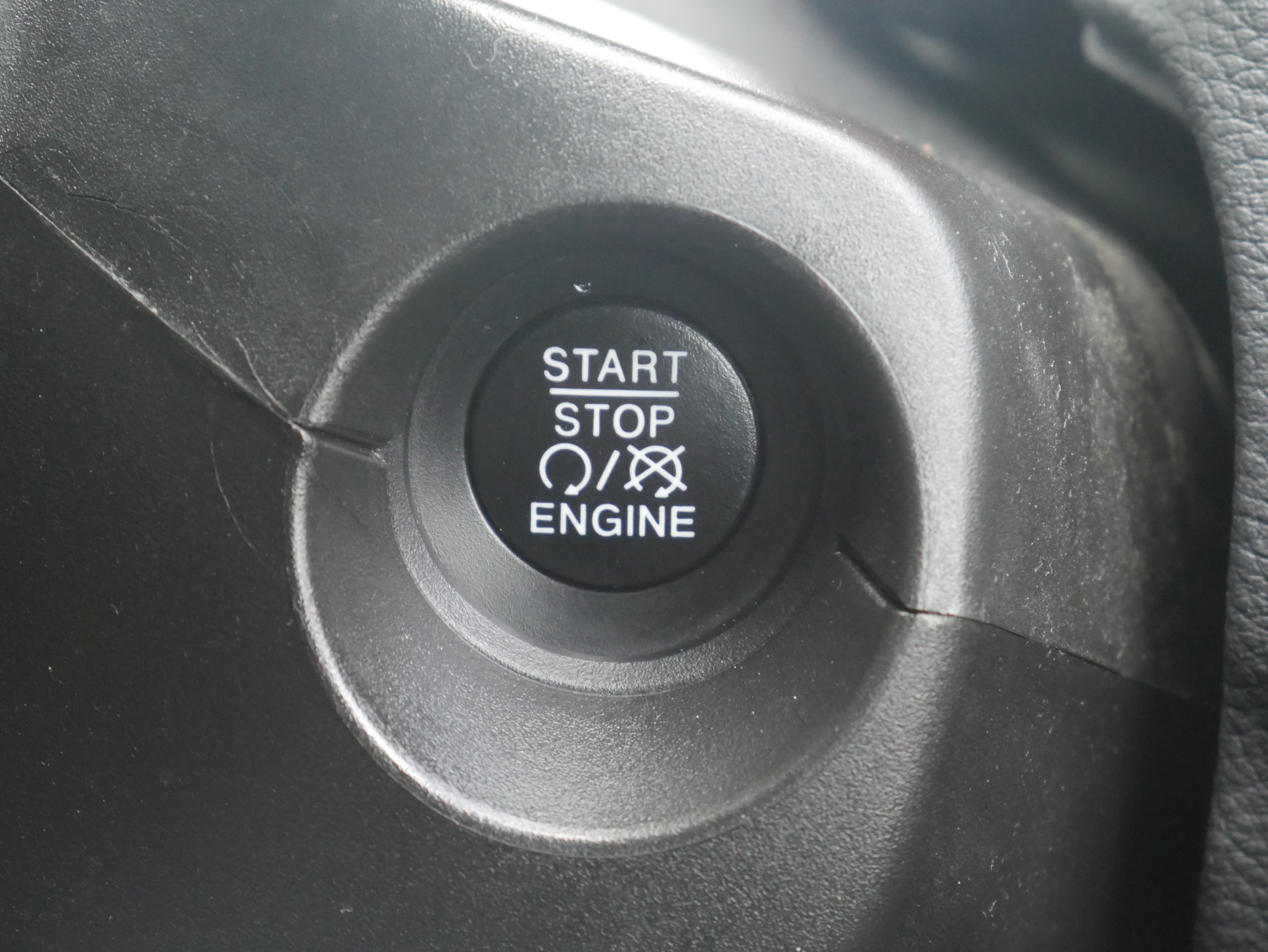 Used 2019 Jeep Compass Trailhawk AWD/4WD image 8
