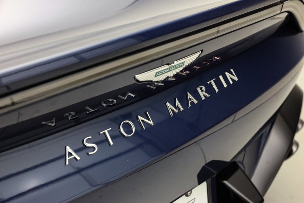 New 2025 Aston Martin V8 Vantage Coupe image 10