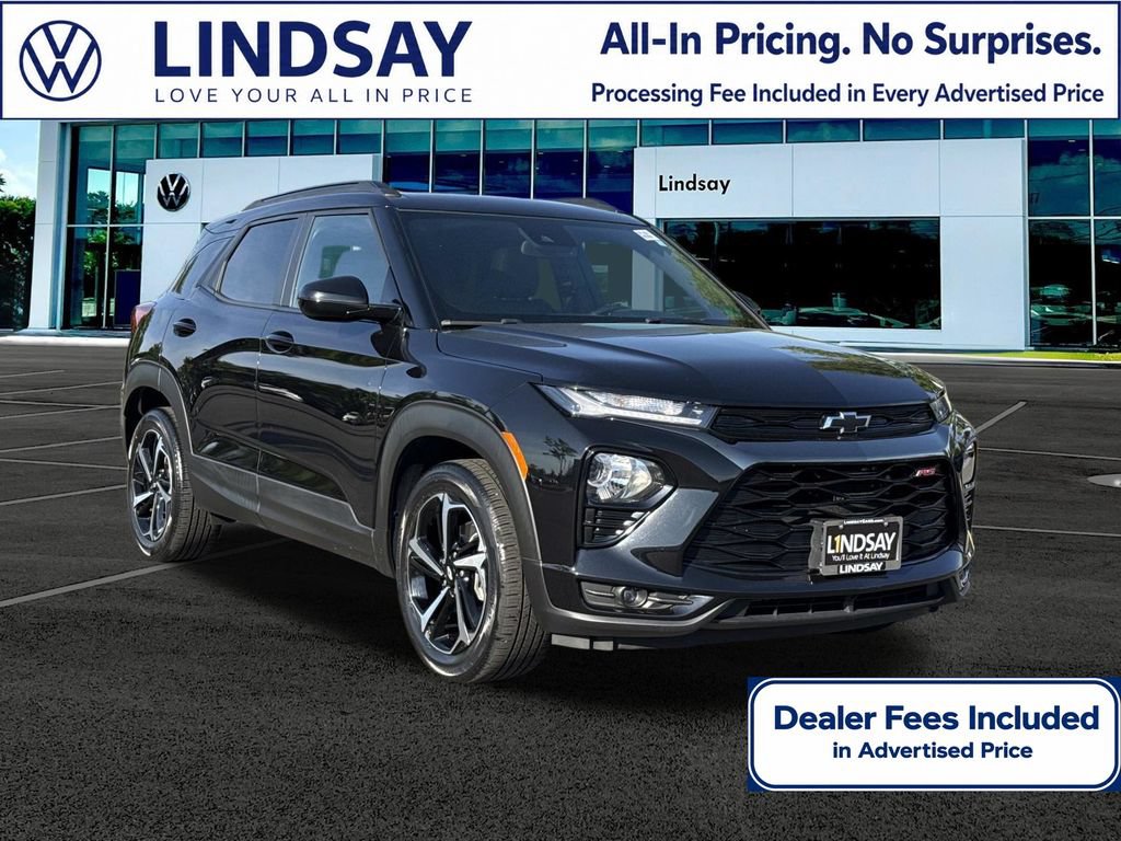 Used 2023 Chevrolet TrailBlazer RS w/ Sun and Liftgate Package FWD image 1