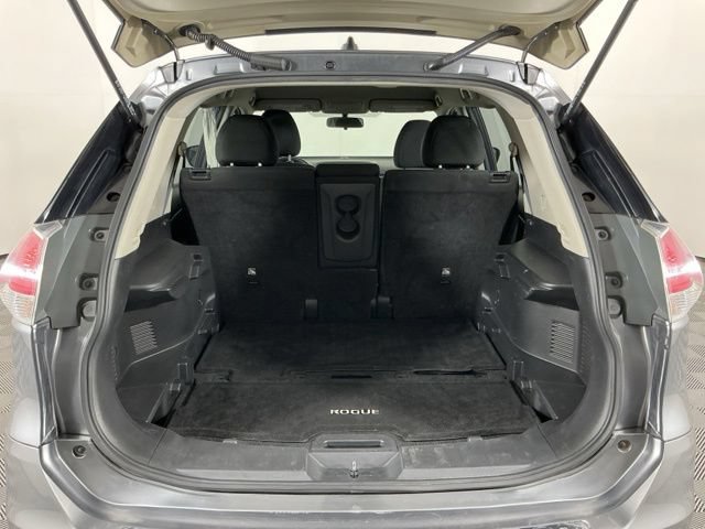 Used 2015 Nissan Rogue S FWD image 26