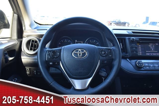 Used 2018 Toyota RAV4 XLE image 25