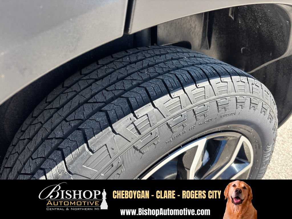 Used 2023 Chevrolet TrailBlazer ACTIV AWD/4WD image 17