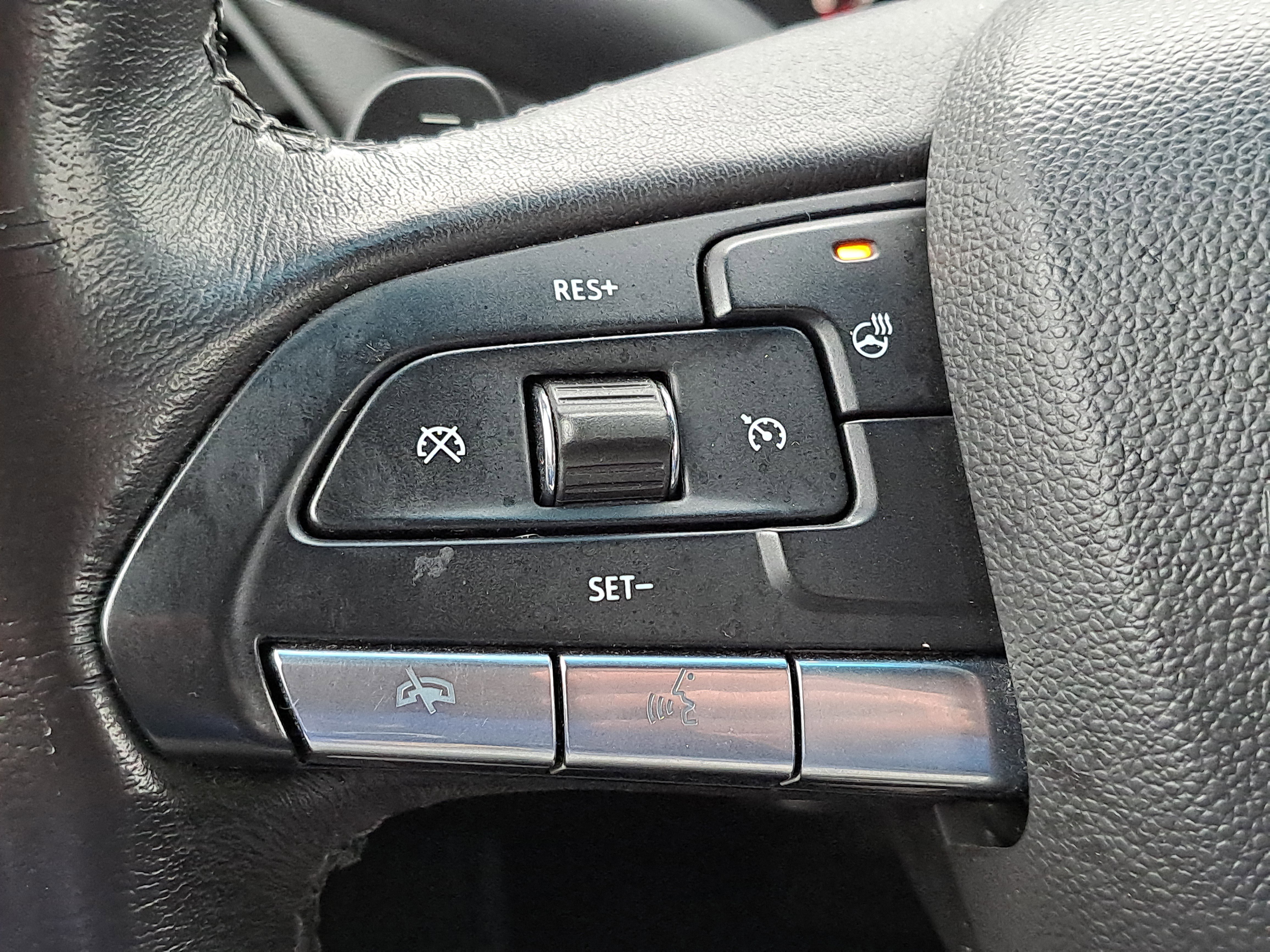 Used 2020 Cadillac CT4 Luxury w/ Cold Weather Package image 19