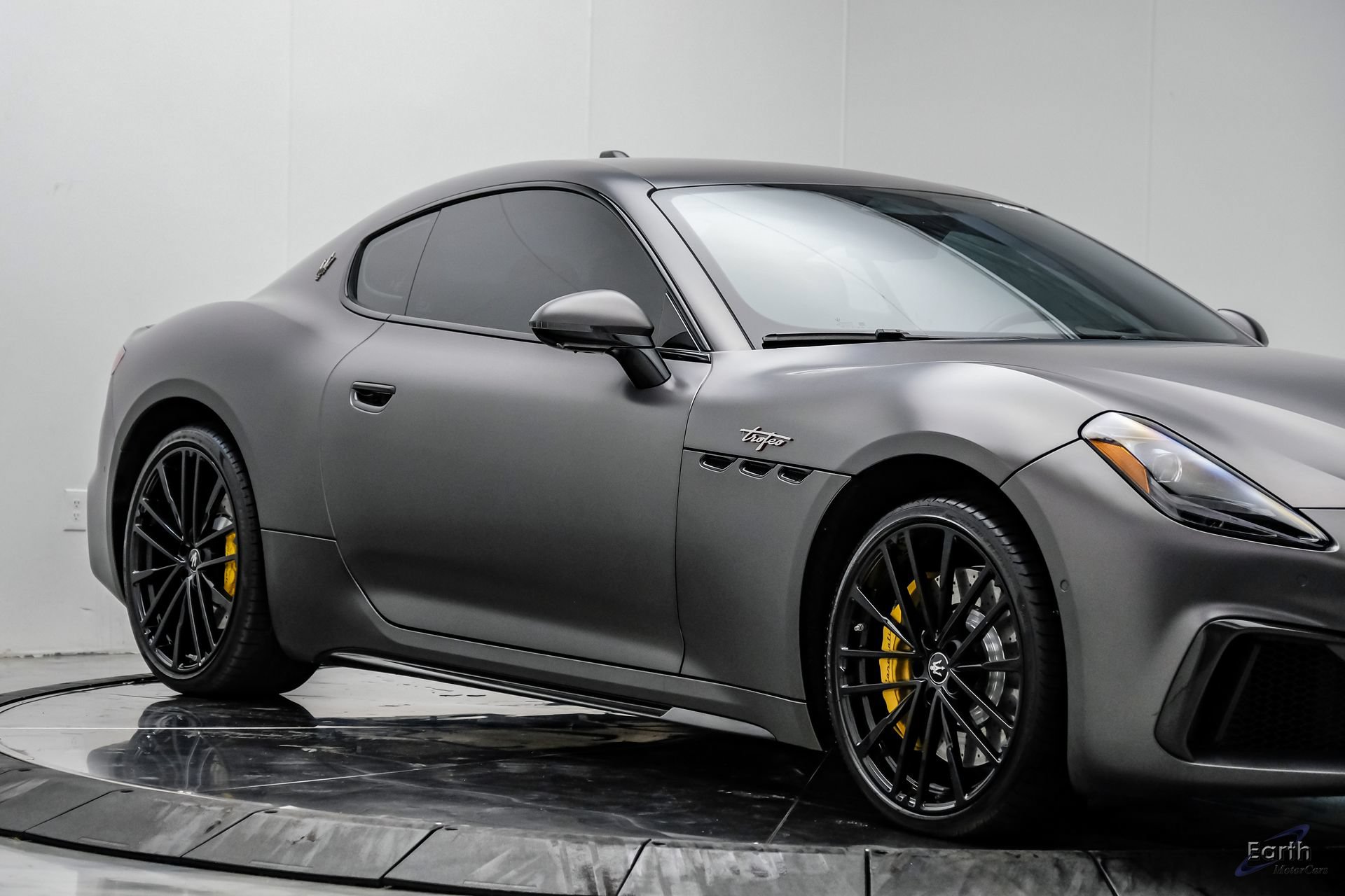 Used 2024 Maserati GranTurismo Trofeo AWD/4WD image 31