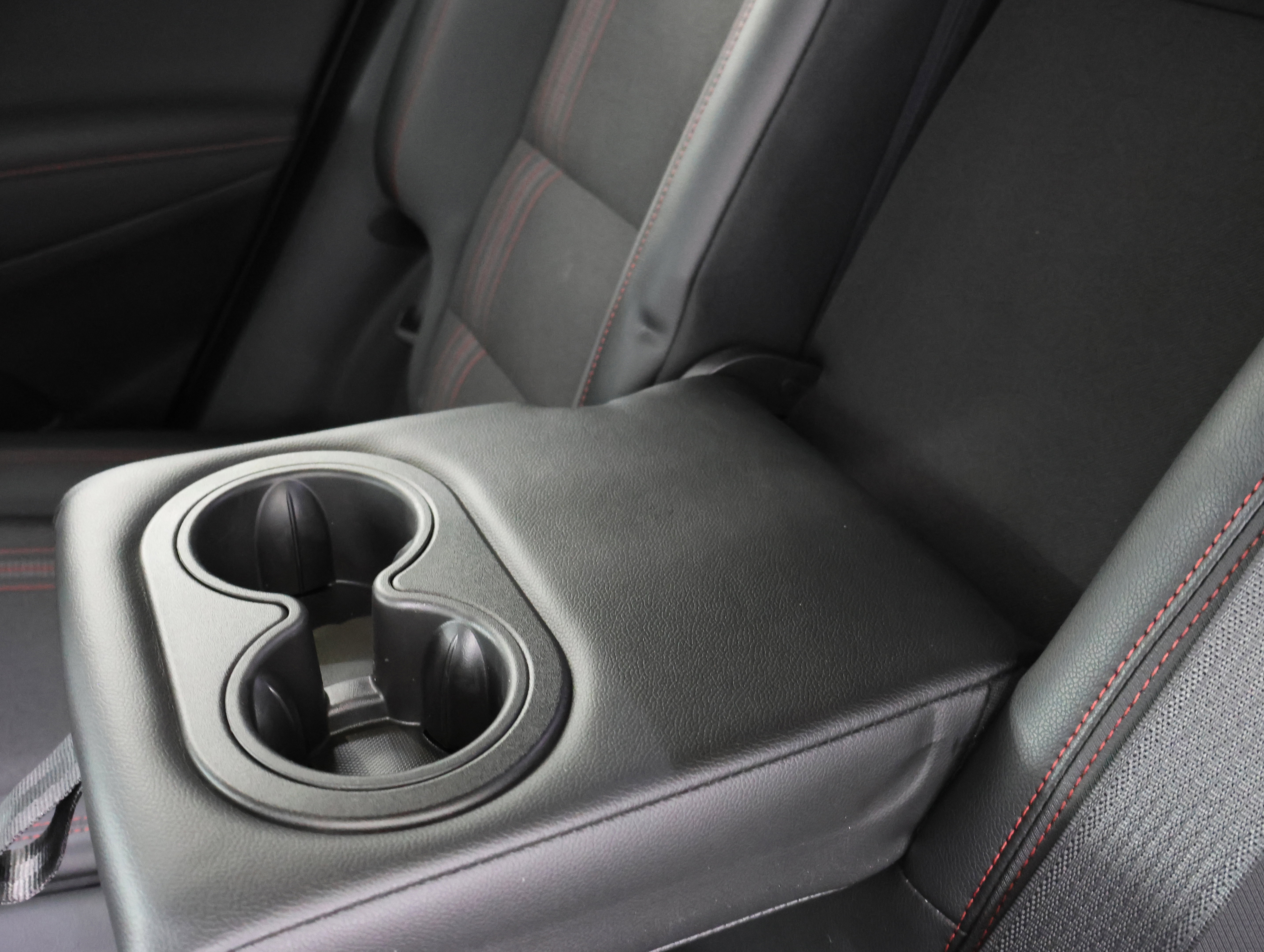 Used 2024 Chevrolet Equinox RS w/ LPO, Floor Liner Package AWD/4WD image 36