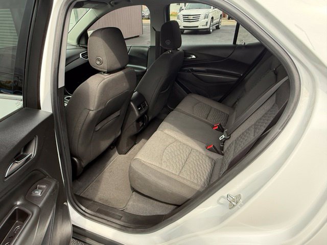 Used 2019 Chevrolet Equinox LT w/ Driver Convenience Package AWD/4WD image 15