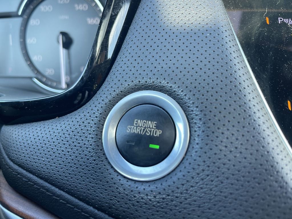 Certified 2023 Cadillac XT5 Premium Luxury w/ LPO, Floor Liner Package image 15