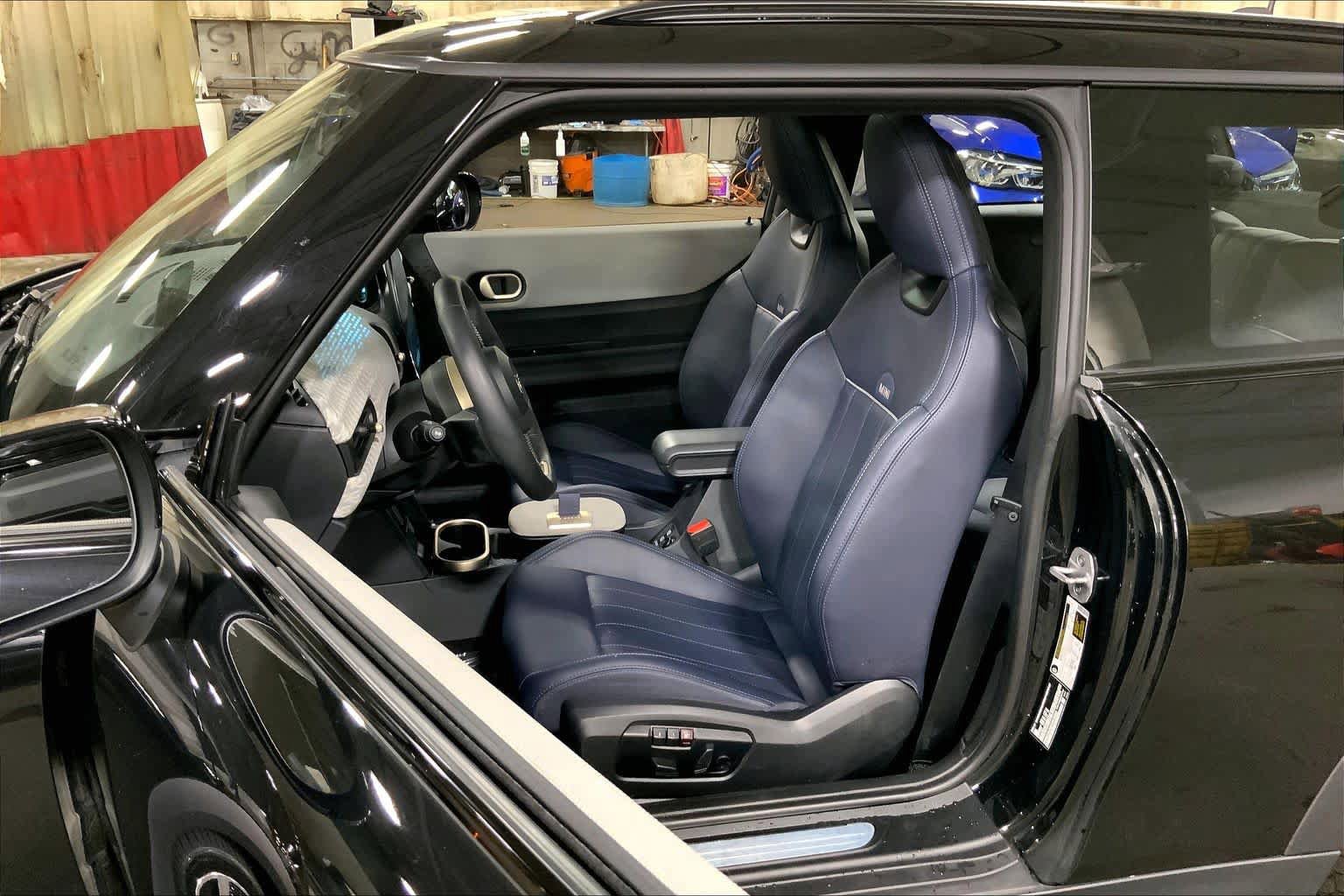 Used 2025 MINI Cooper S image 6