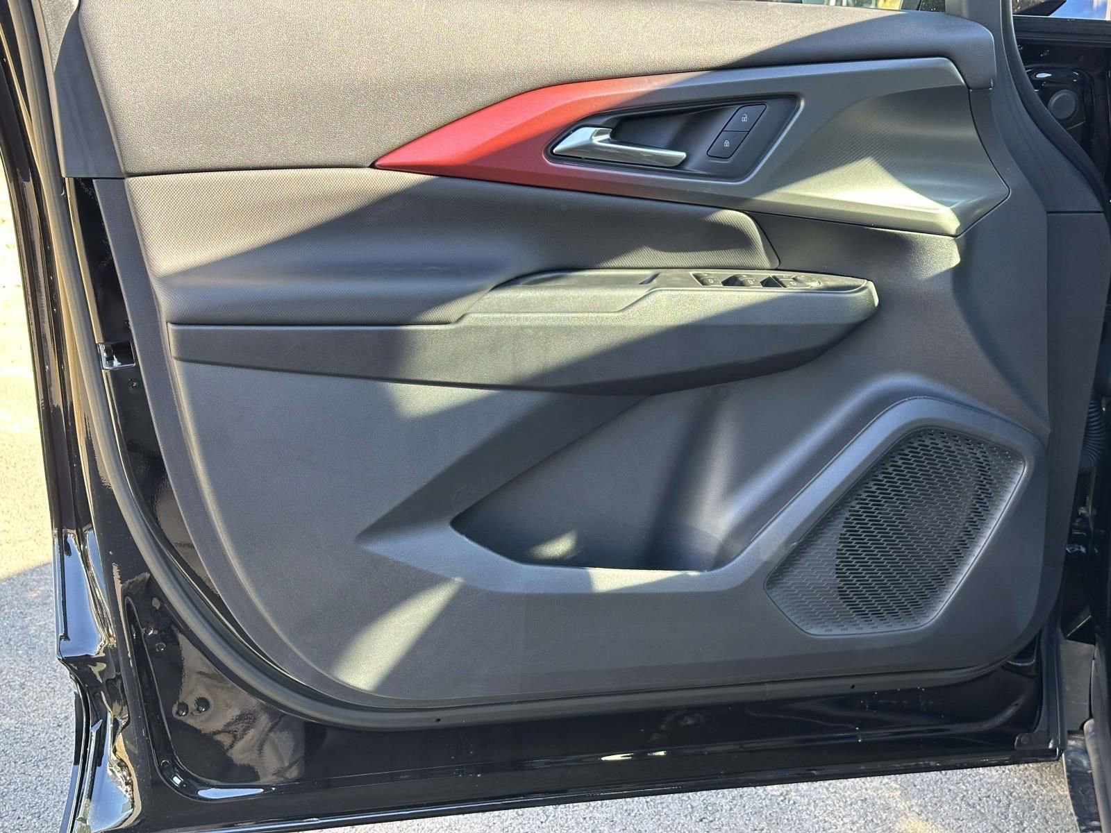 New 2026 Chevrolet Equinox EV RS FWD image 18