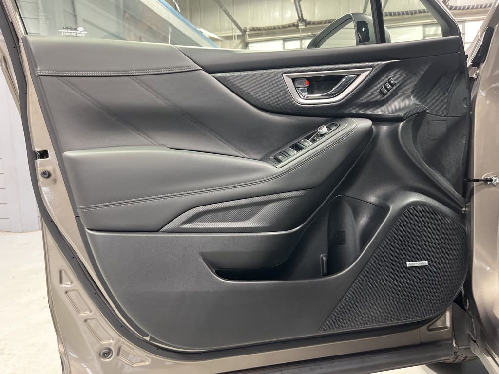 Used 2019 Subaru Forester Touring image 10