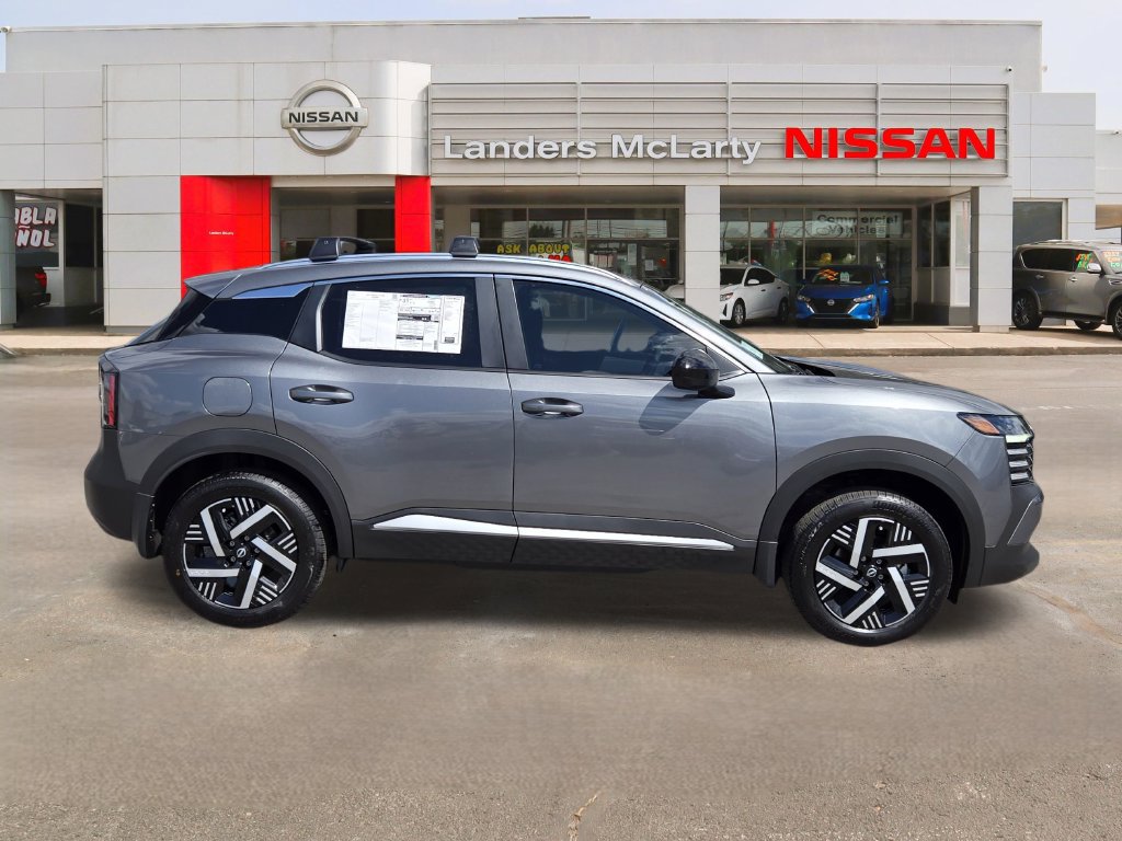 New 2027 Nissan Kicks SV w/ Cold Weather Package FWD image 2