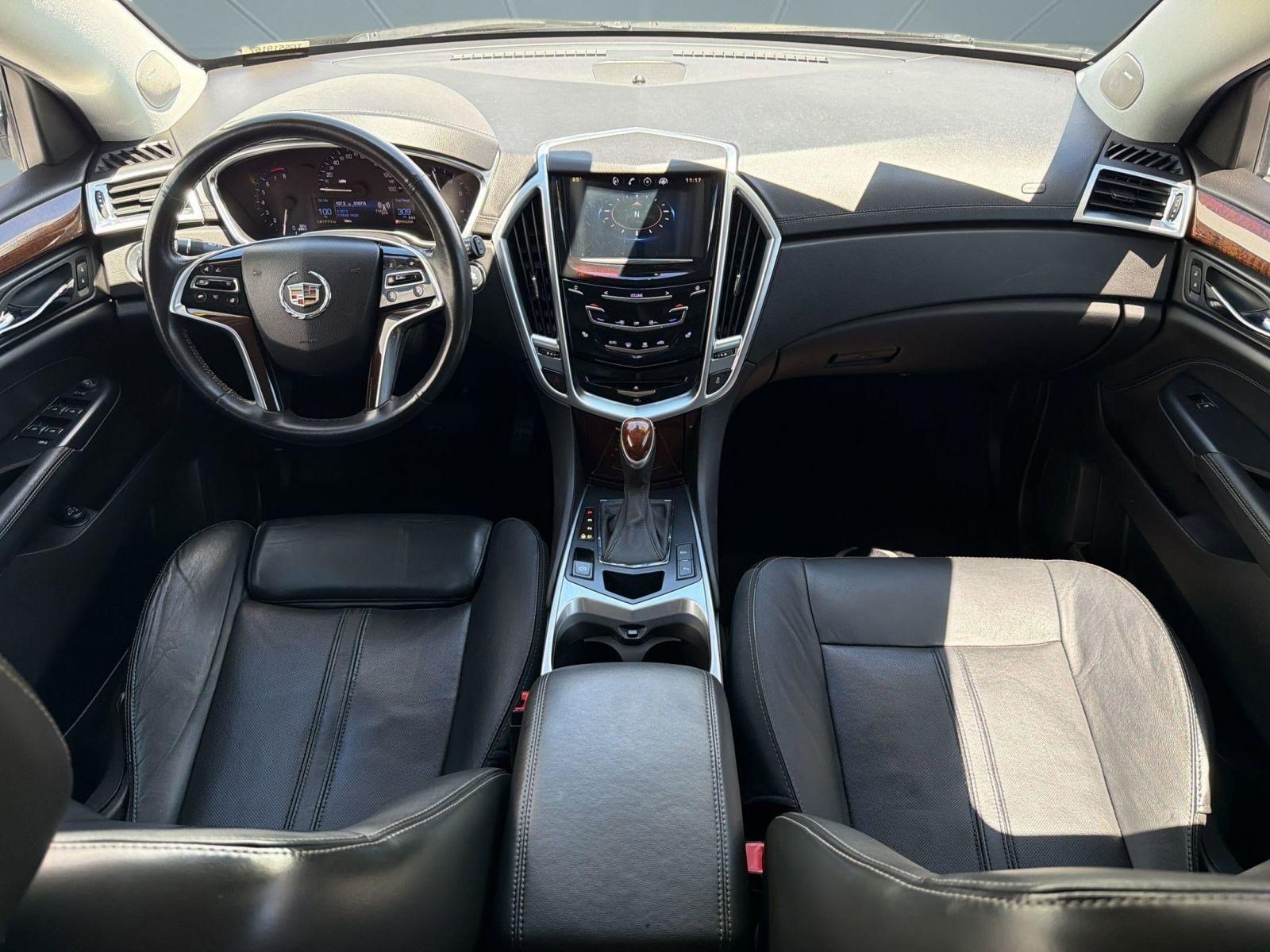 Used 2016 Cadillac SRX Luxury FWD image 16