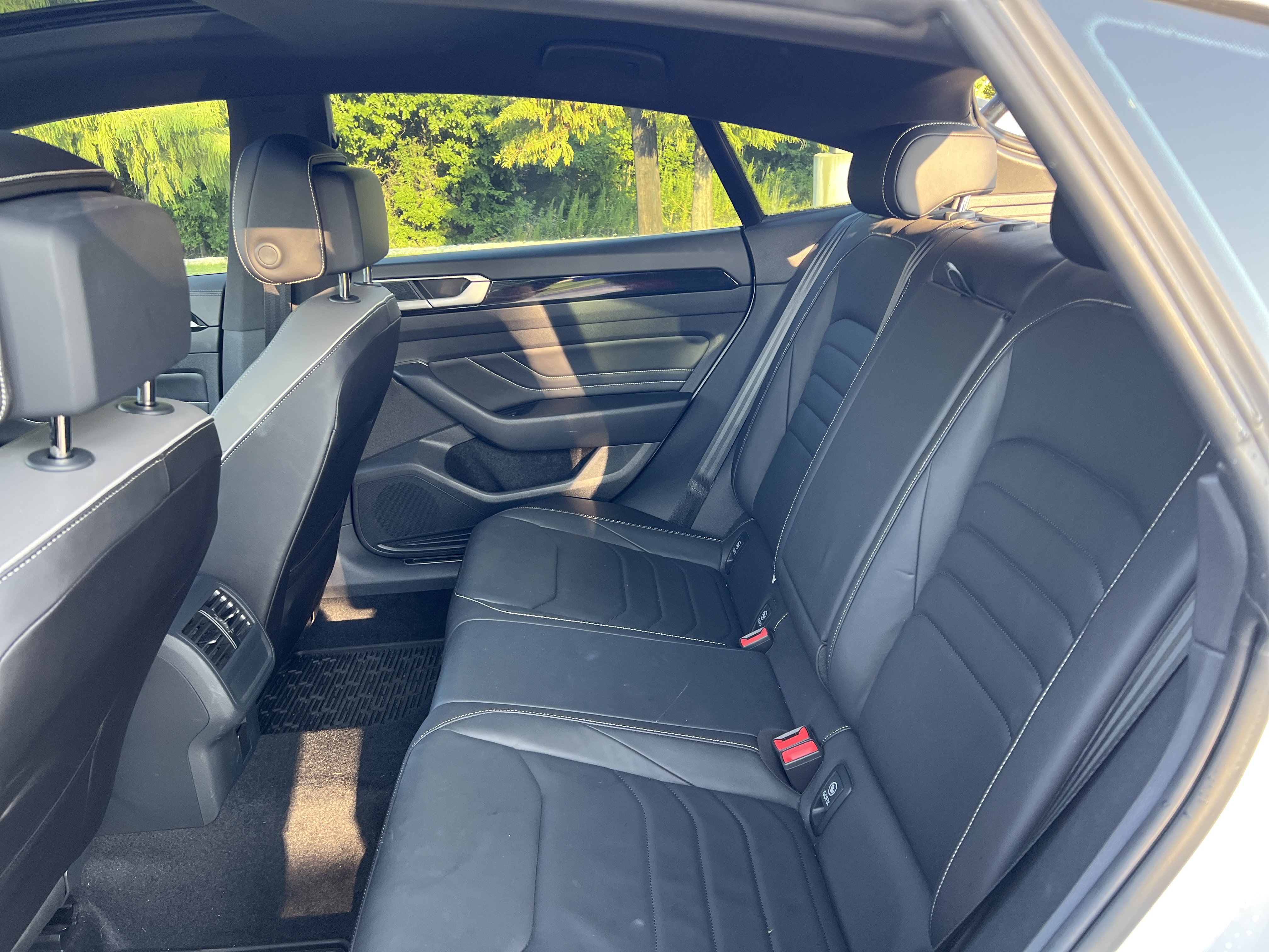 Certified 2023 Volkswagen Arteon SEL w/ Arteon MDO Package AWD/4WD image 28