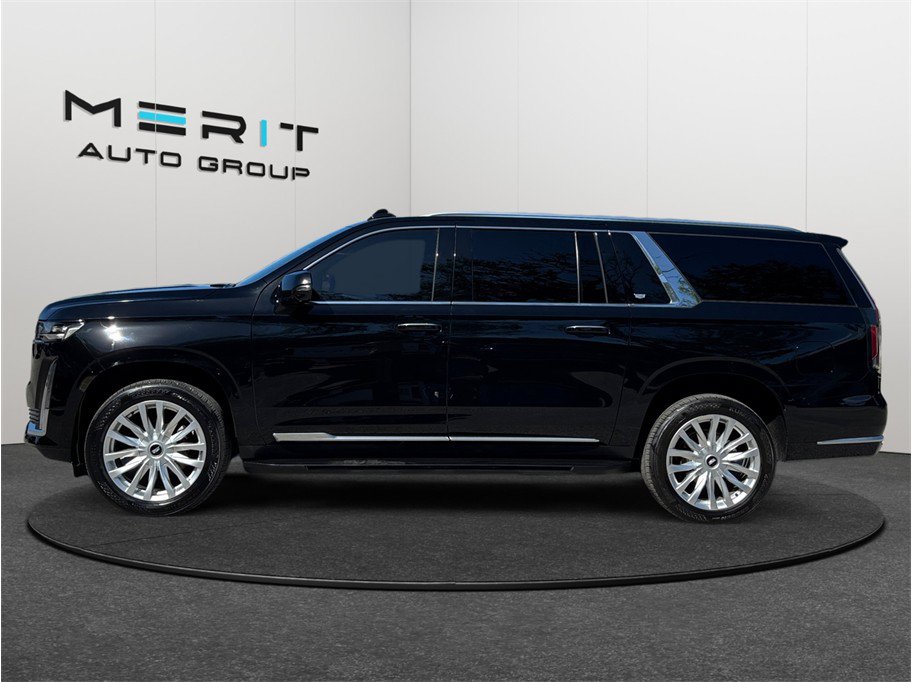 Used 2022 Cadillac Escalade ESV Luxury RWD image 5