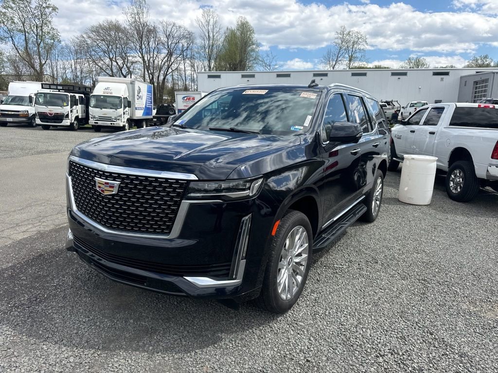 Used 2023 Cadillac Escalade Premium Luxury image 3