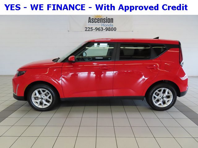 Used 2024 Kia Soul LX w/ Option Group 015 image 3