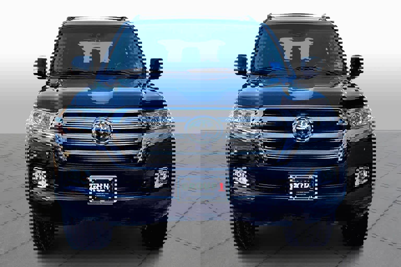 Certified 2017 Toyota Land Cruiser image 3