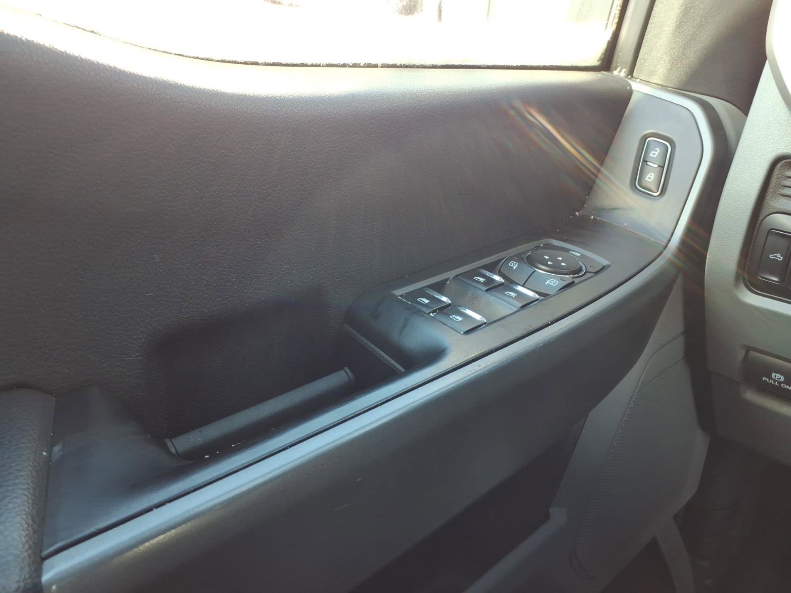 Used 2025 Ford F250 XLT image 16