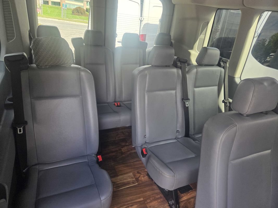 Used 2016 Ford Transit 350 XLT RWD image 18