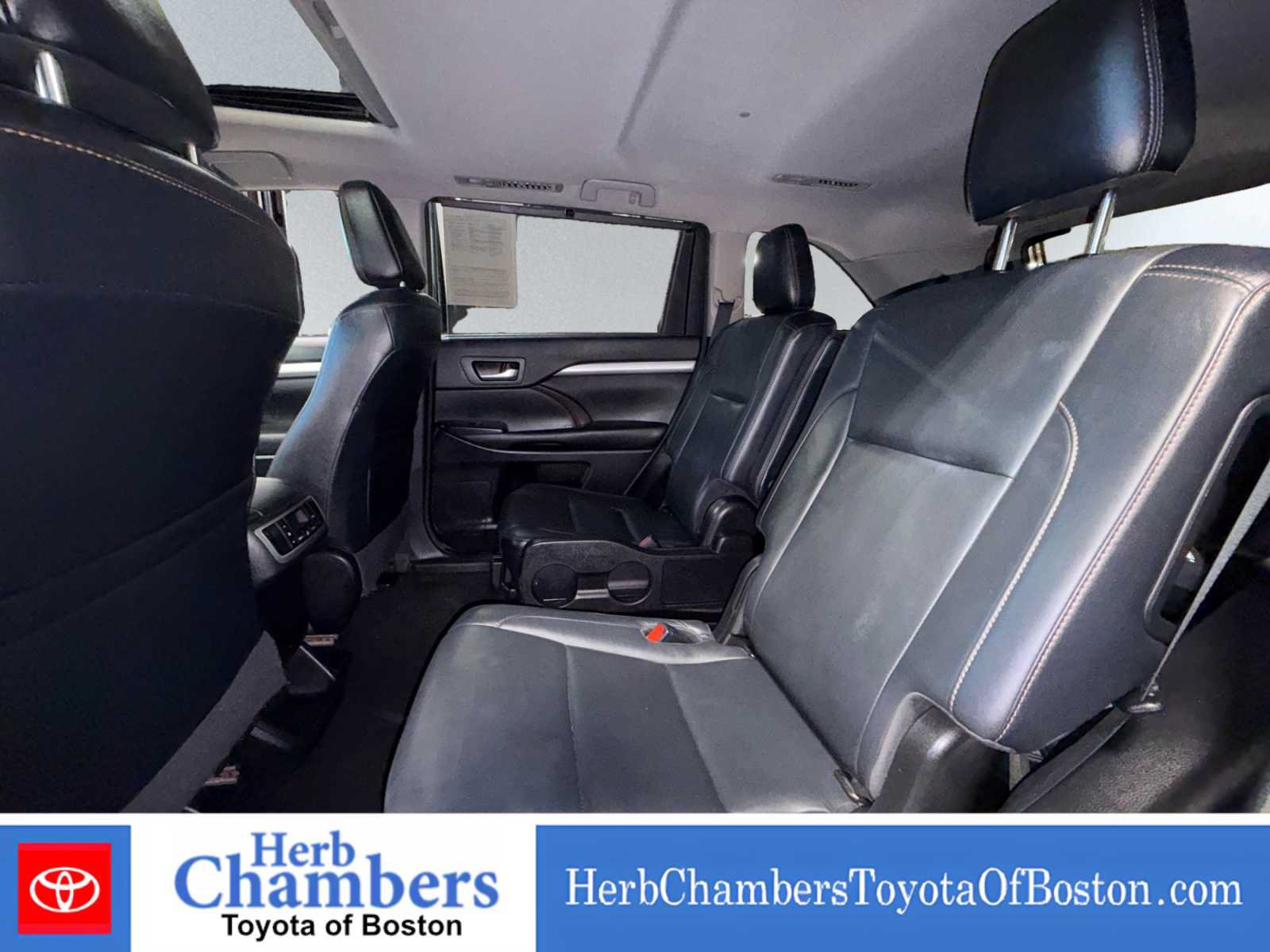 Certified 2017 Toyota Highlander XLE AWD/4WD image 16
