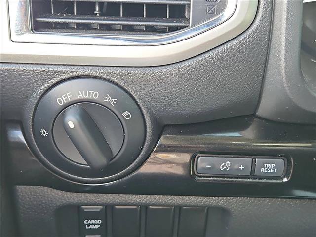 Certified 2021 Nissan Titan SV w/ Accessory Utility Package RWD image 14