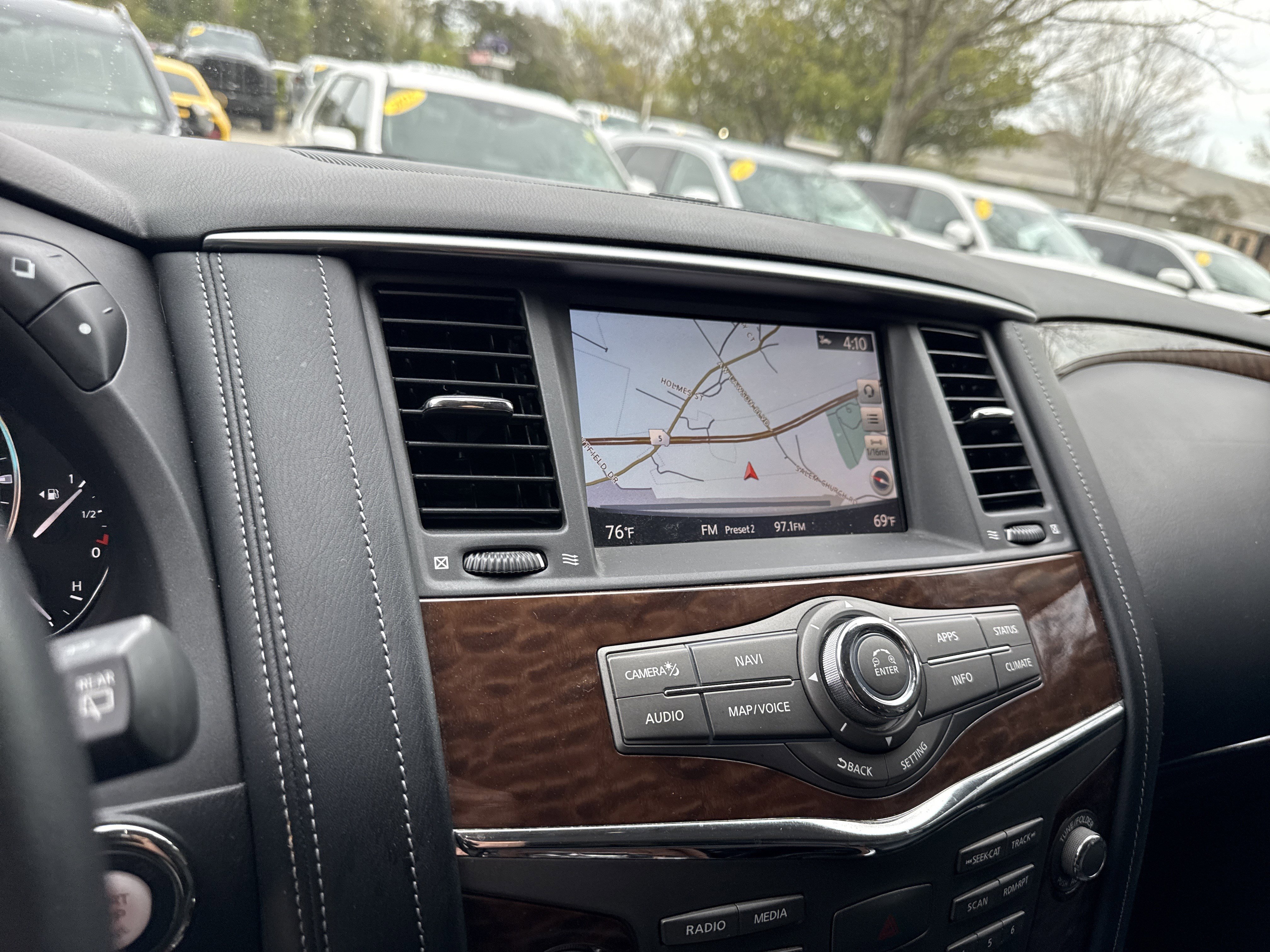 Used 2020 Nissan Armada SL w/ Premium Package AWD/4WD image 27