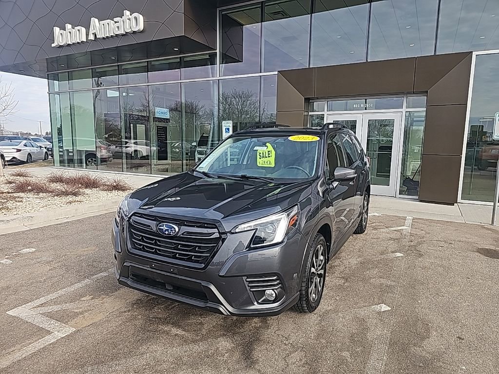 Used 2023 Subaru Forester Limited AWD/4WD image 1
