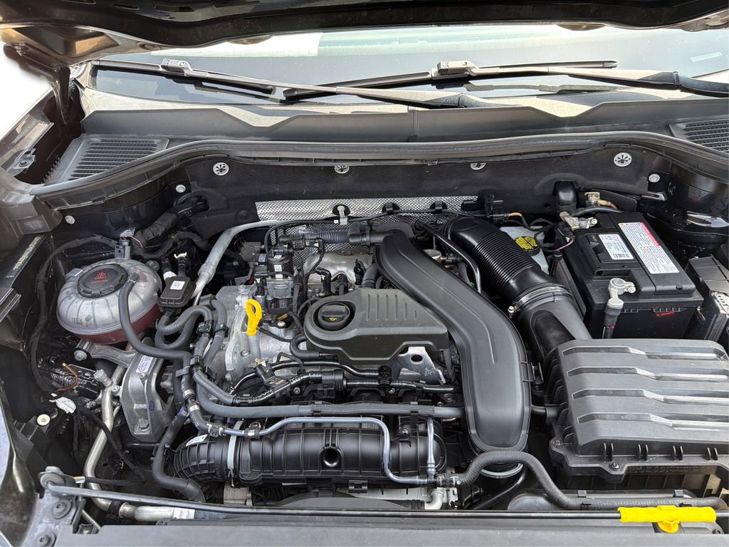 Used 2022 Volkswagen Taos S FWD image 12