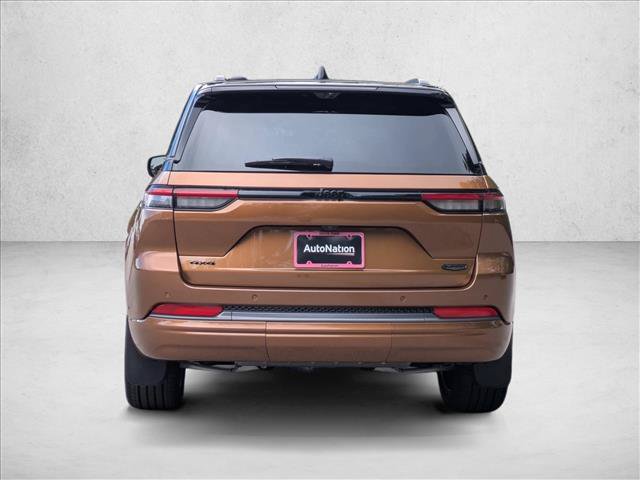 New 2026 Jeep Grand Cherokee Summit w/ Obsidian Package AWD/4WD image 8