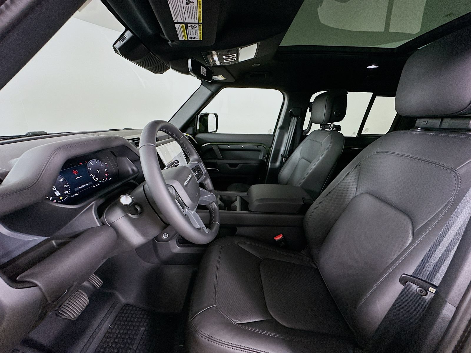 New 2026 Land Rover Defender 110 X-Dynamic SE AWD/4WD image 34
