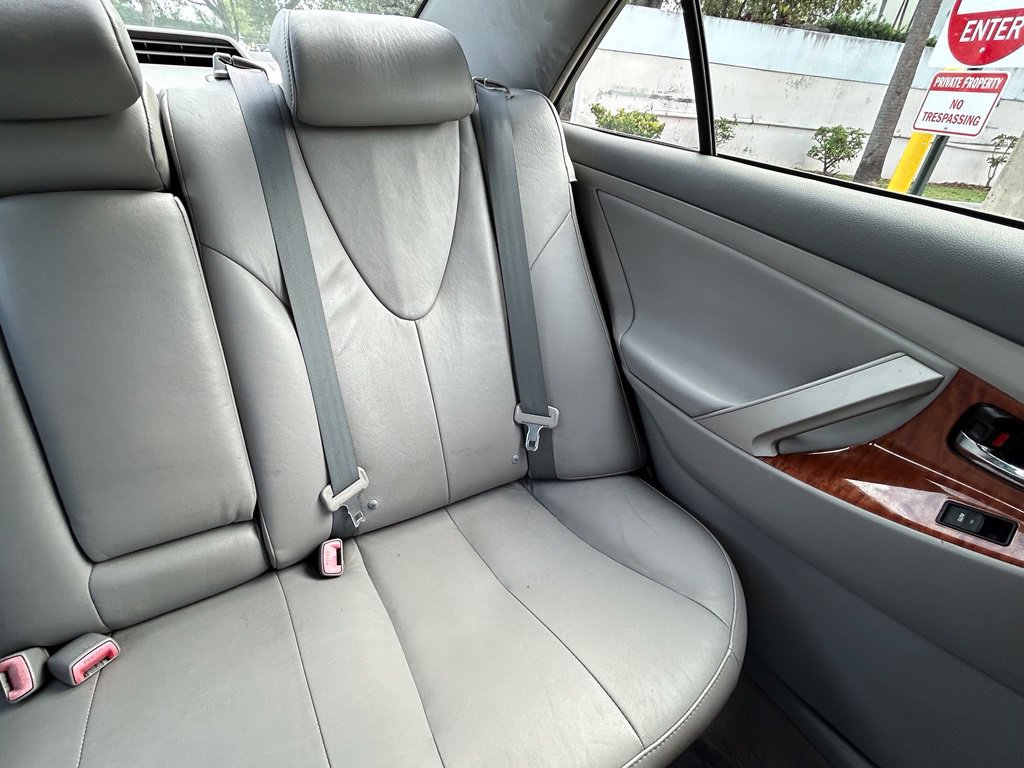 Used 2010 Toyota Camry Hybrid FWD image 14
