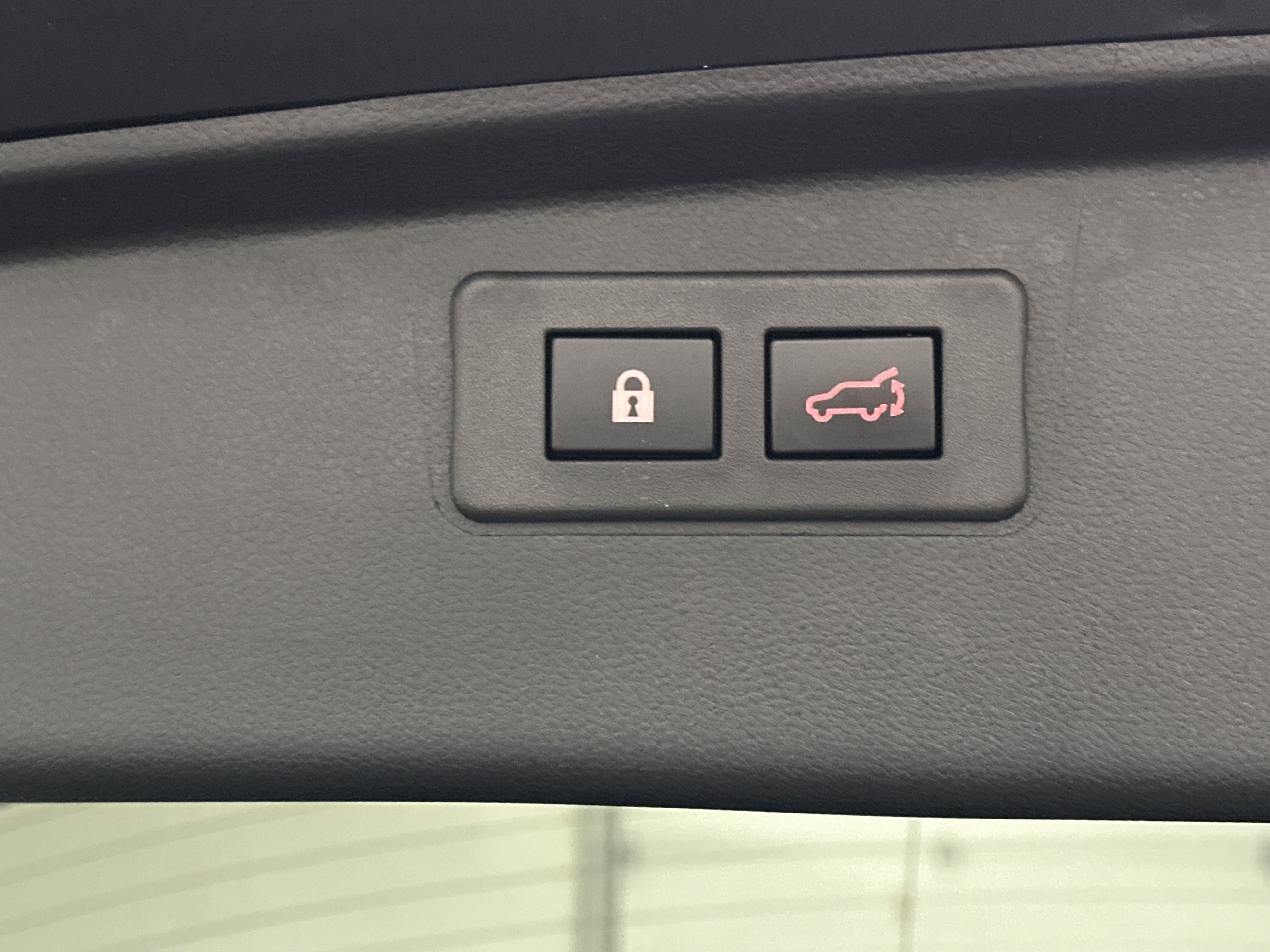 Used 2025 Subaru Outback Onyx Edition AWD/4WD image 11