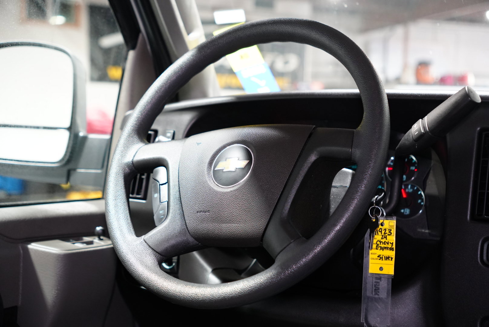 Used 2024 Chevrolet Express 2500 w/ Driver Convenience Package image 13