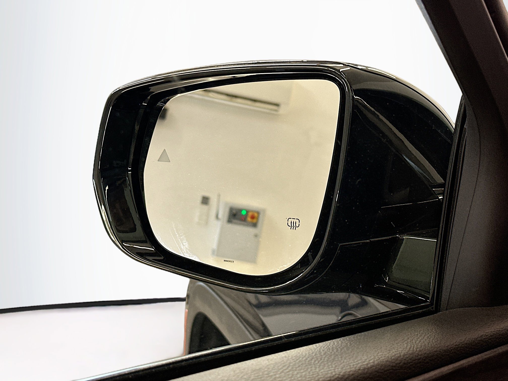 Used 2023 Jeep Grand Cherokee 4WD 4xe image 16