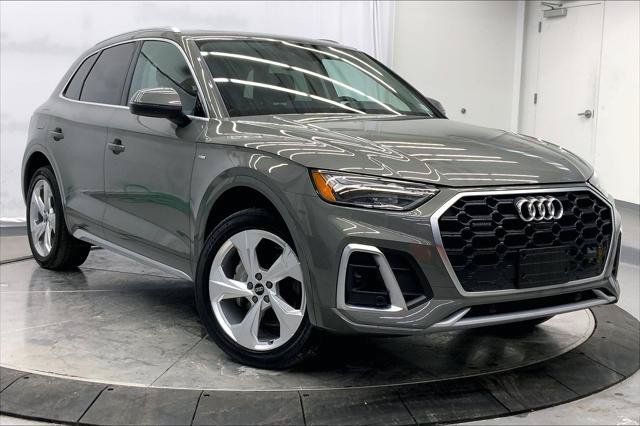 Certified 2023 Audi Q5 2.0T Premium Plus w/ Premium Plus Package AWD/4WD image 1