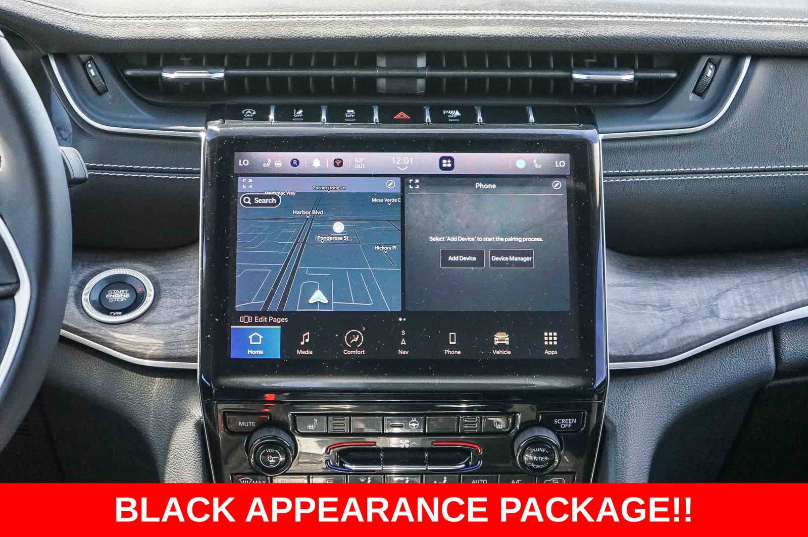 Used 2023 Jeep Grand Cherokee Limited w/ Black Appearance Package AWD/4WD image 13