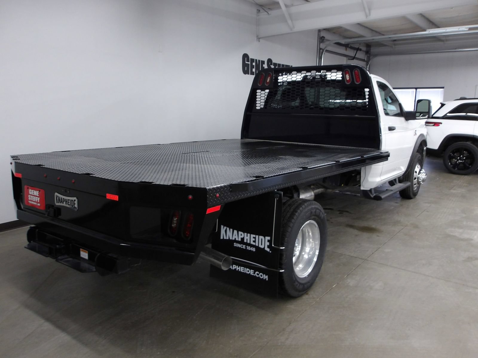 New 2026 RAM 3500 Tradesman AWD/4WD image 16
