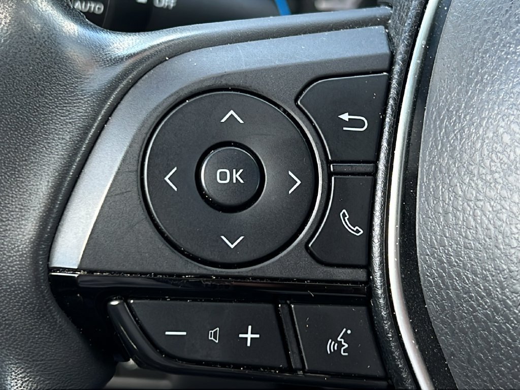 Used 2023 Toyota Venza Nightshade AWD/4WD image 22
