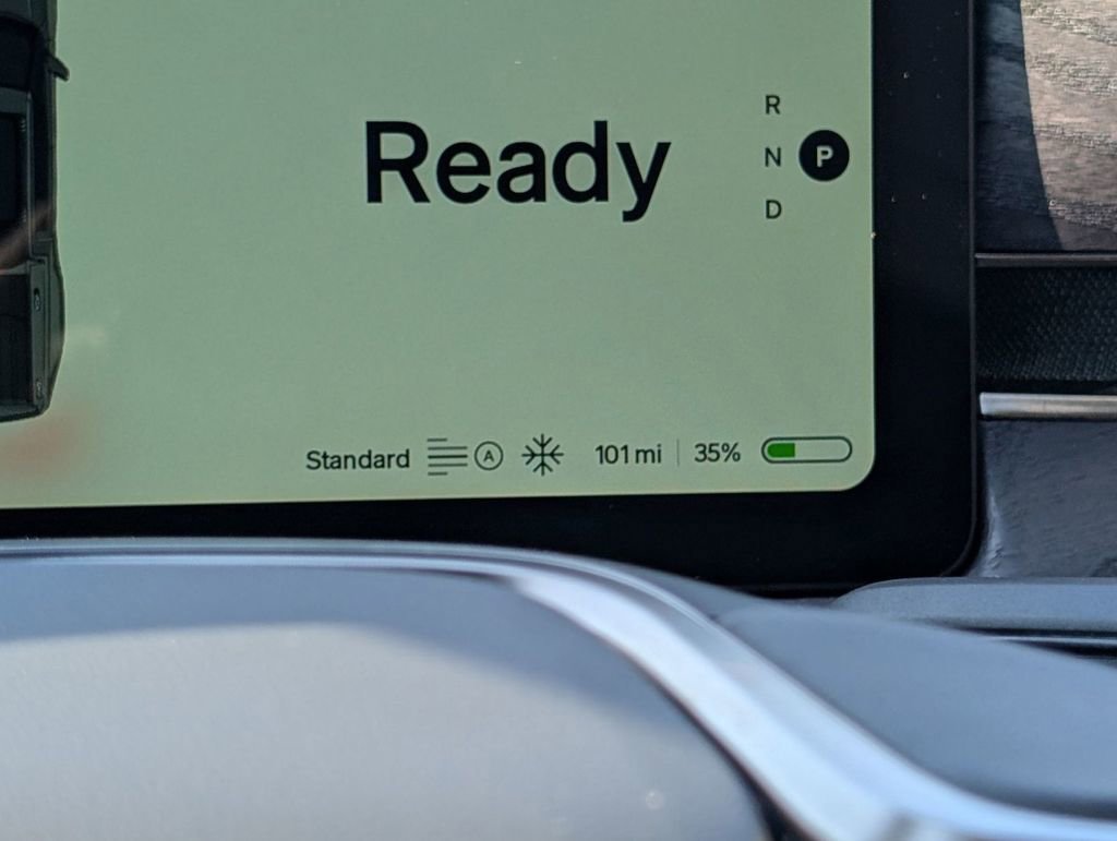 Used 2022 Rivian R1T Adventure image 26