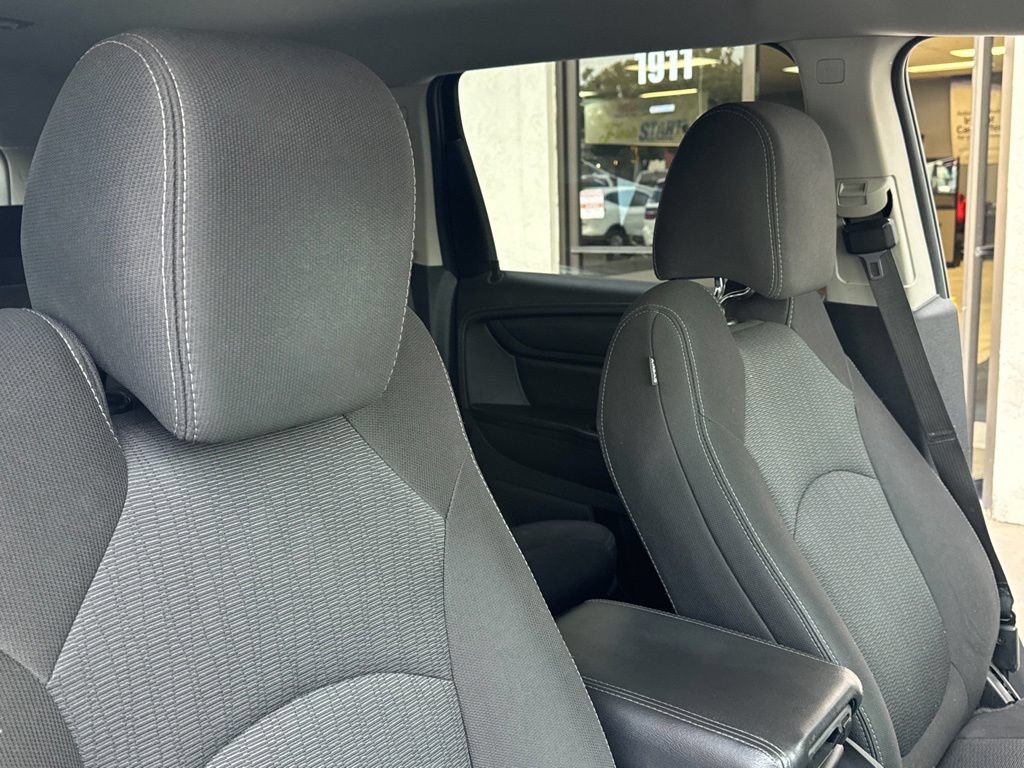 Used 2016 Chevrolet Traverse LT FWD image 20