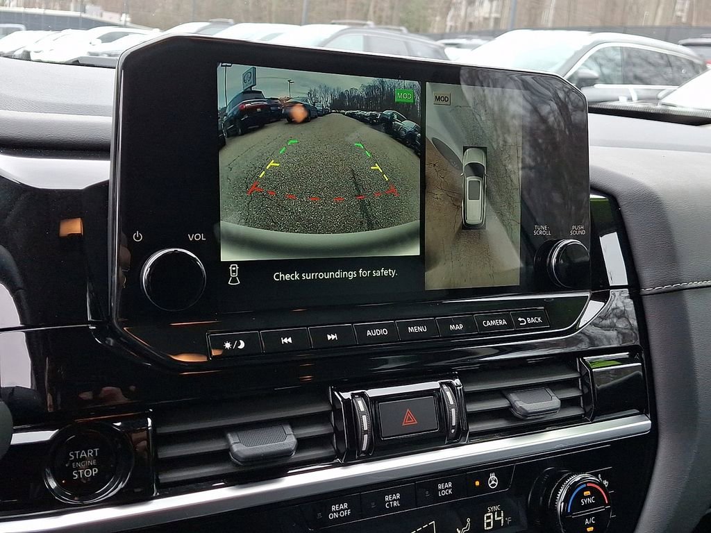 Used 2025 Nissan Pathfinder SL AWD/4WD image 20