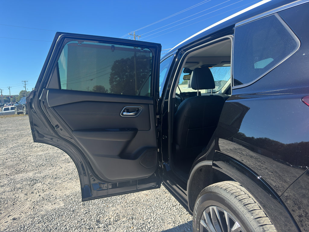 New 2026 Nissan Rogue Platinum w/ Platinum Premium Package image 19