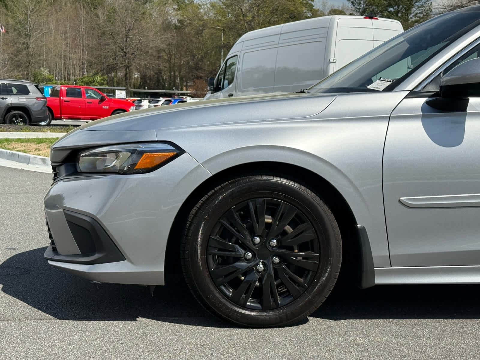 Used 2023 Honda Civic LX image 11