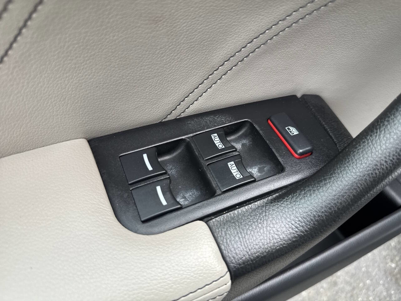 Used 2008 Acura TL Type-S FWD image 27