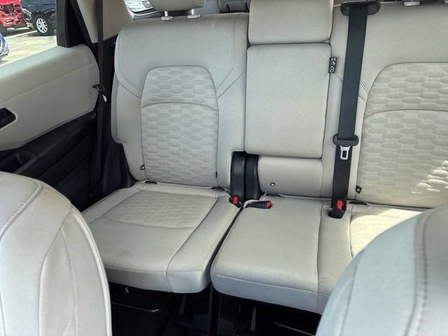 Used 2024 Nissan Pathfinder SV AWD/4WD image 29