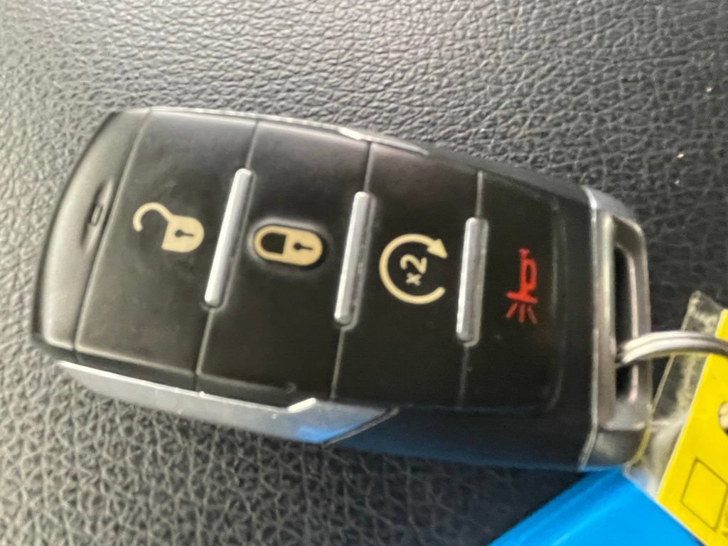 Used 2022 RAM 1500 Big Horn AWD/4WD image 33