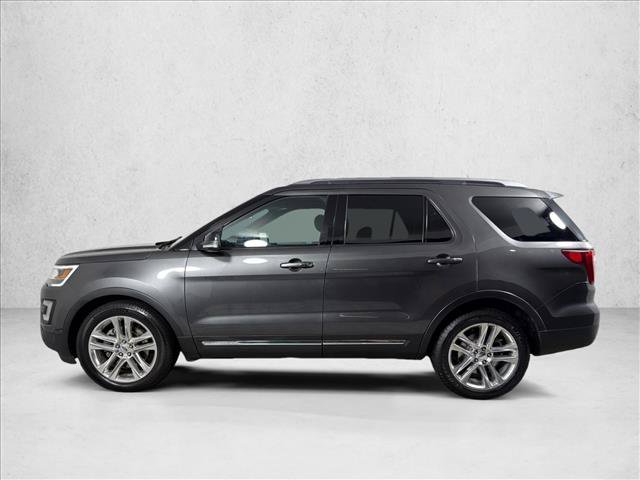 Used 2016 Ford Explorer XLT w/ Equipment Group 202A FWD image 7