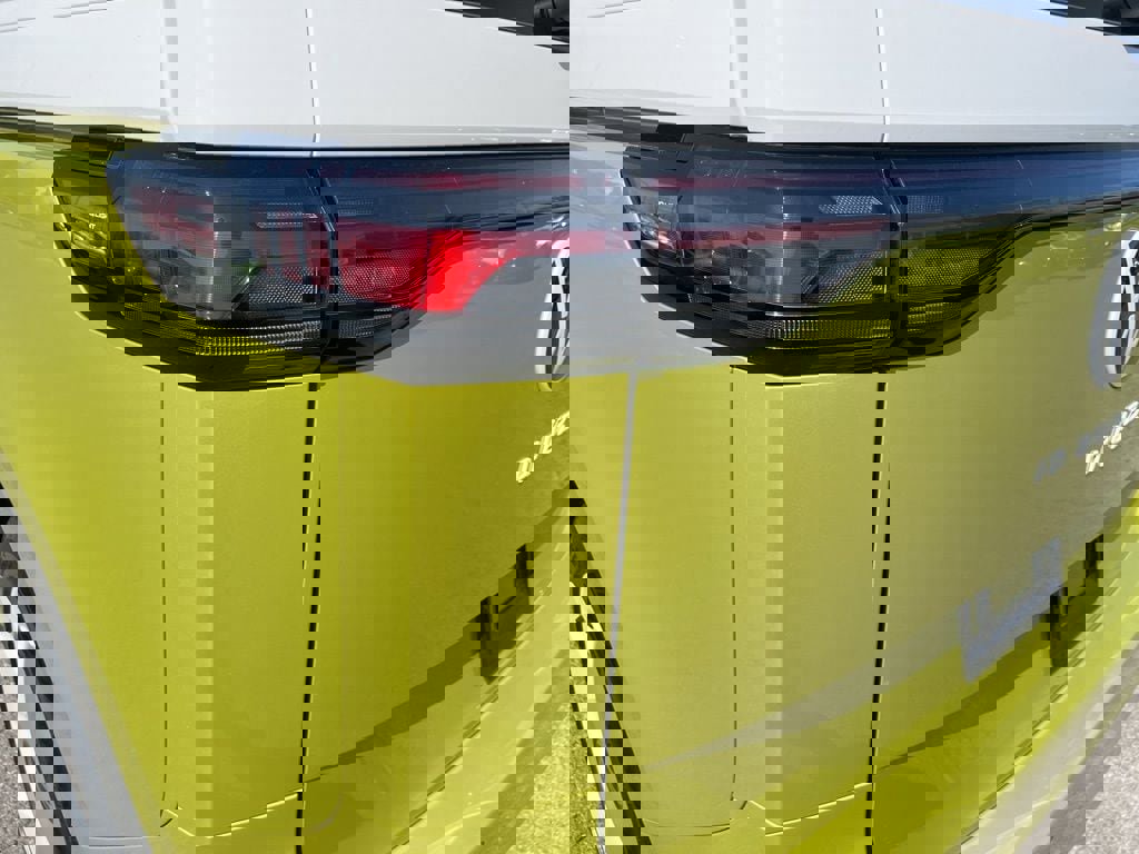 New 2025 Volkswagen ID. Buzz 1st Edition image 12