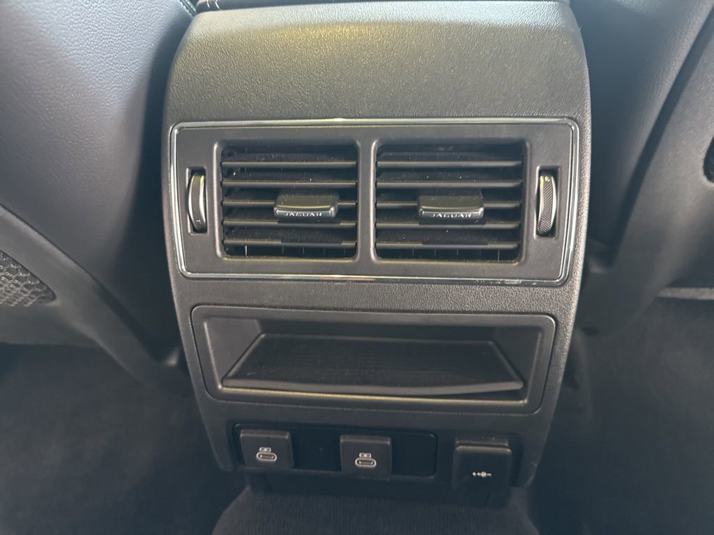 Used 2025 Jaguar F-PACE R-Dynamic S image 34