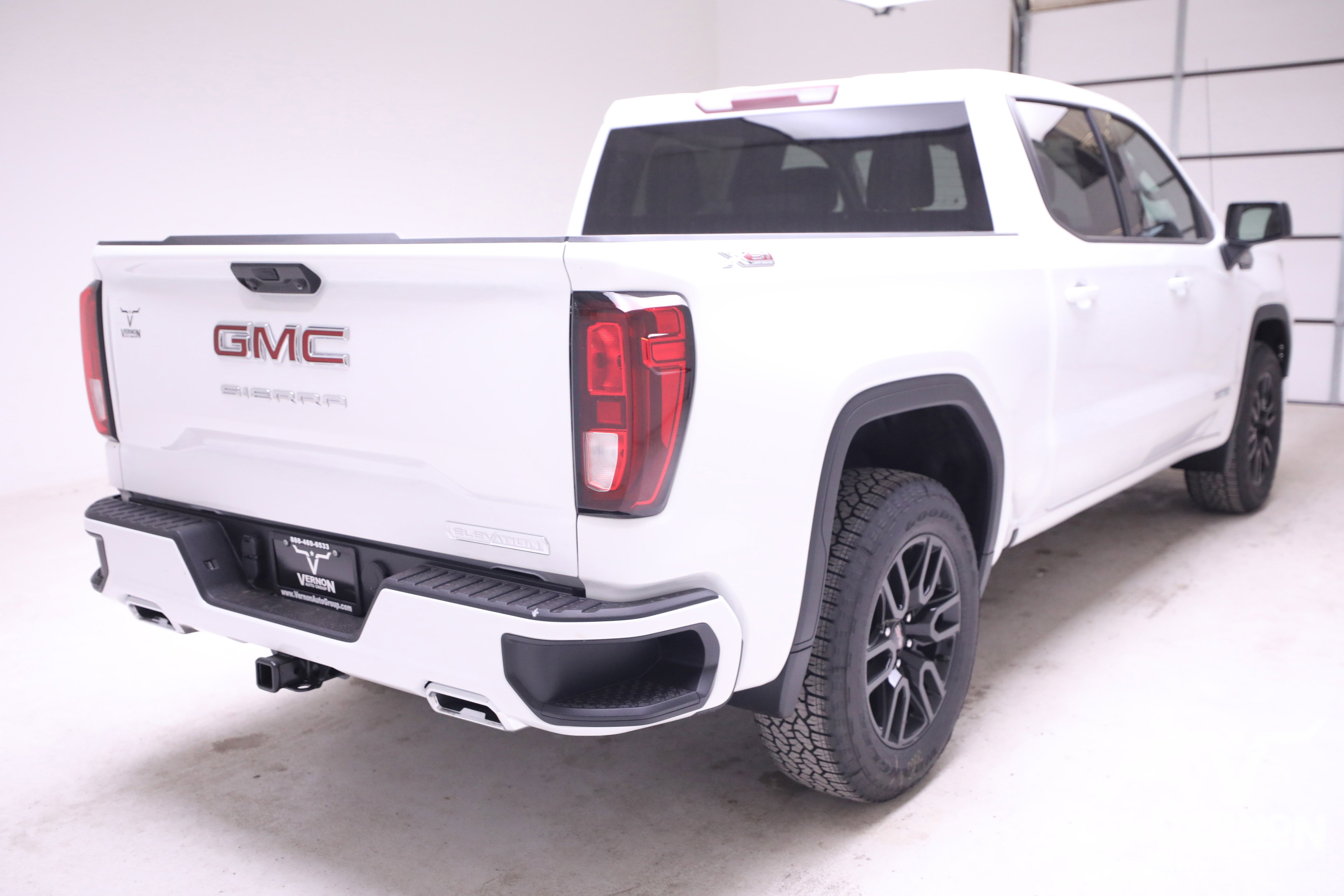 New 2026 GMC Sierra 1500 Elevation w/ X31 Off-Road Package image 5